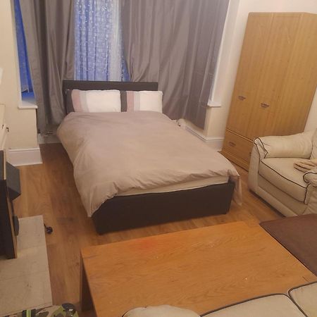 Big Room With Free Parking Londres Exterior foto